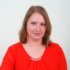 Захарова Елена
