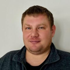 Парфёнов Роман